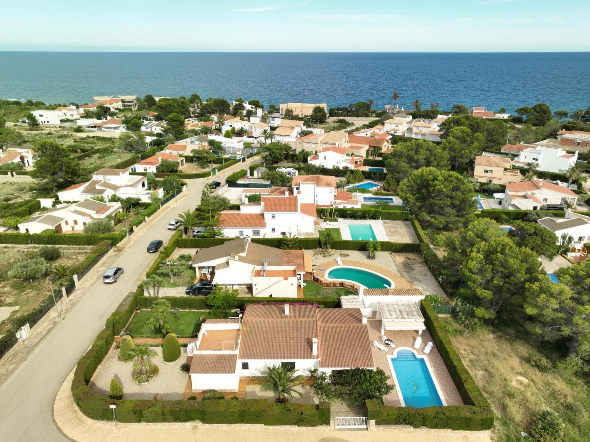 Exclusiva Villa Con Piscina Calafat Ngoại thất bức ảnh